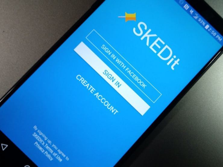 L'app SKEDit che permette di programmare i messaggi (fonte web) 