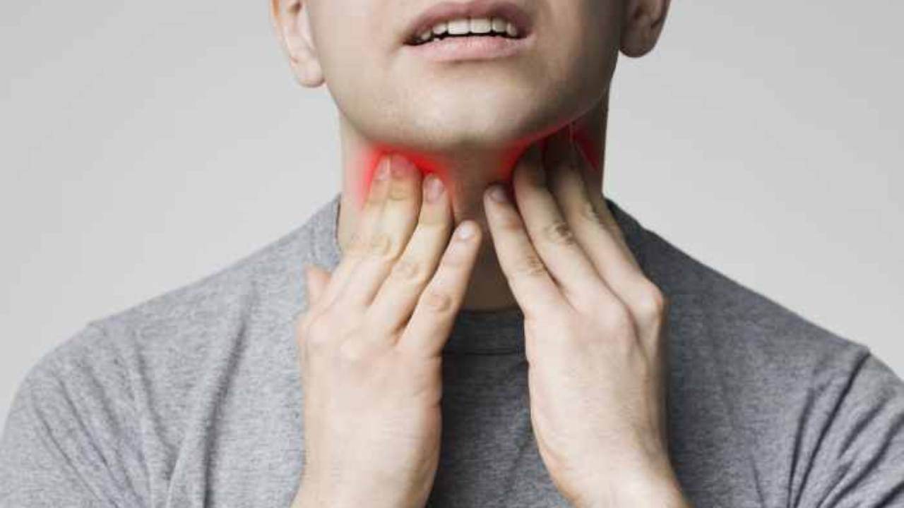 Mal di gola (foto web)