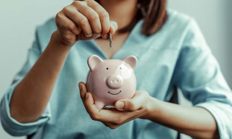 la spesa al discount non fa risparmiare(fonte canva)