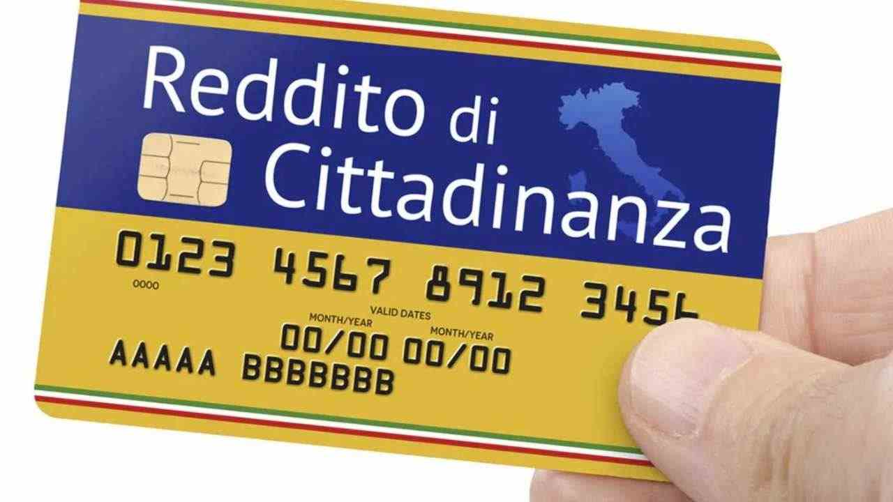 cosa succederebbe se il reddito di cittadinanza fosse eliminato (foto canva)