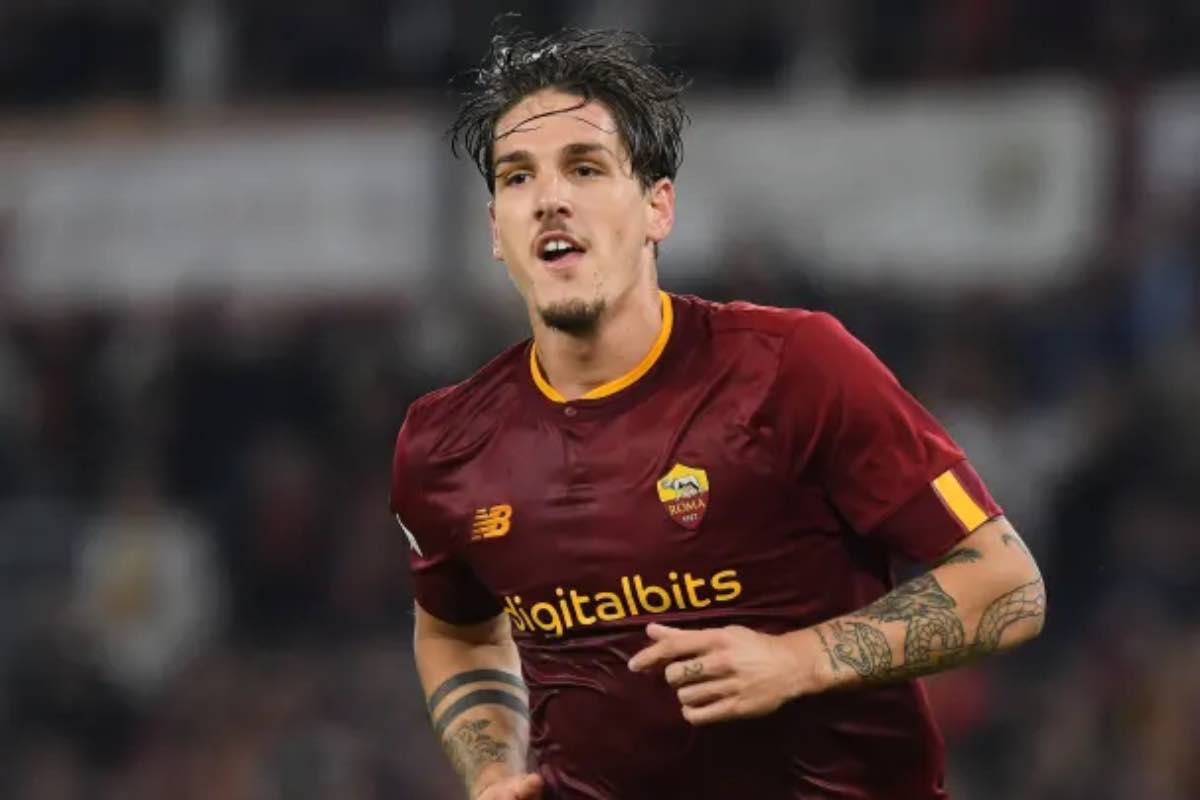 Nicolò Zaniolo con la maglia della Roma