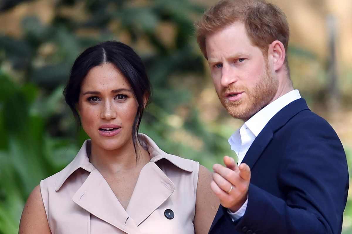 Meghan e Harry danno buca 