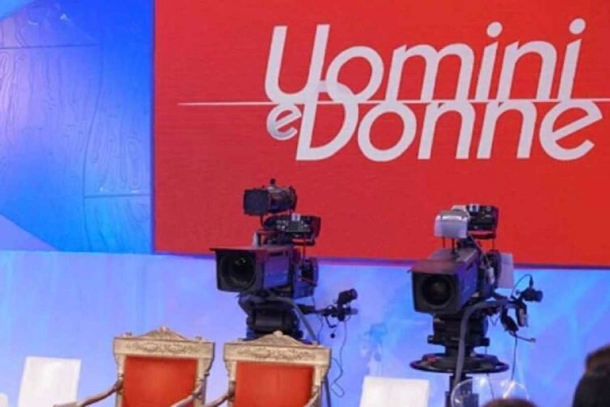 Uomini e Donne studio -CrMag.it