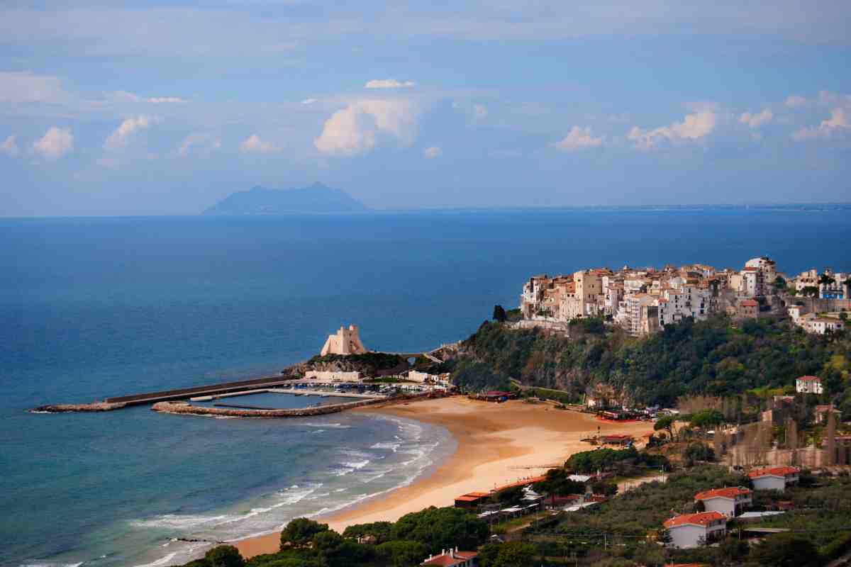 Sperlonga borgo simile Grecia