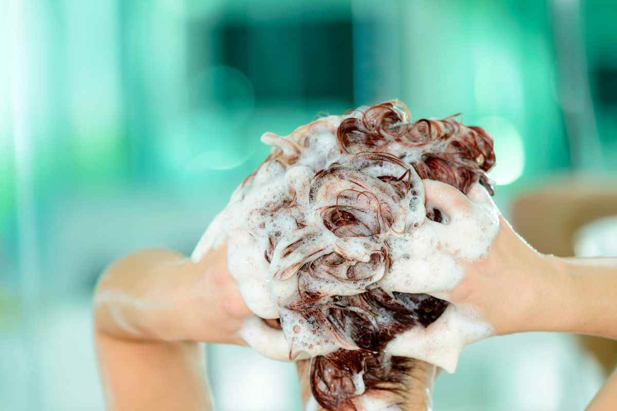 lavare capelli