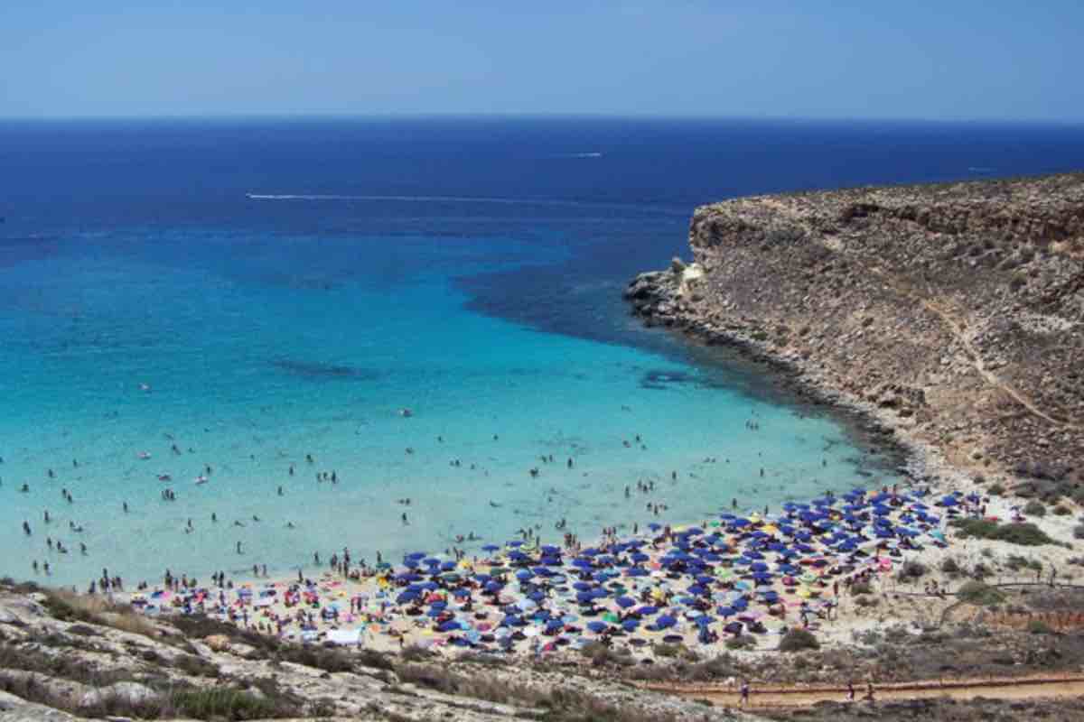 spiaggia dei conigli Lampedusa spiagge più belle 2023