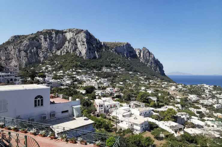 Capri furto 