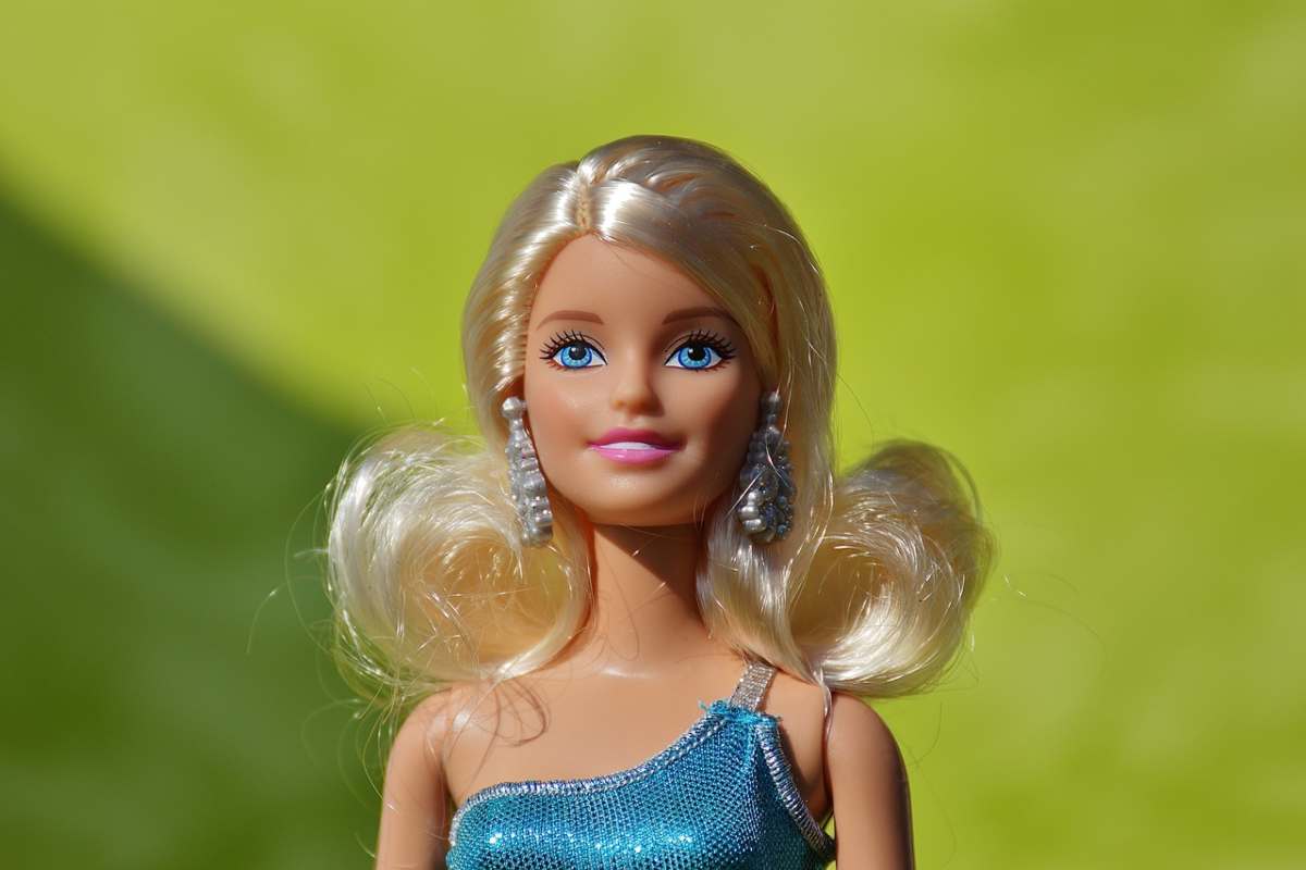 Barbie esplosa con azoto liquido