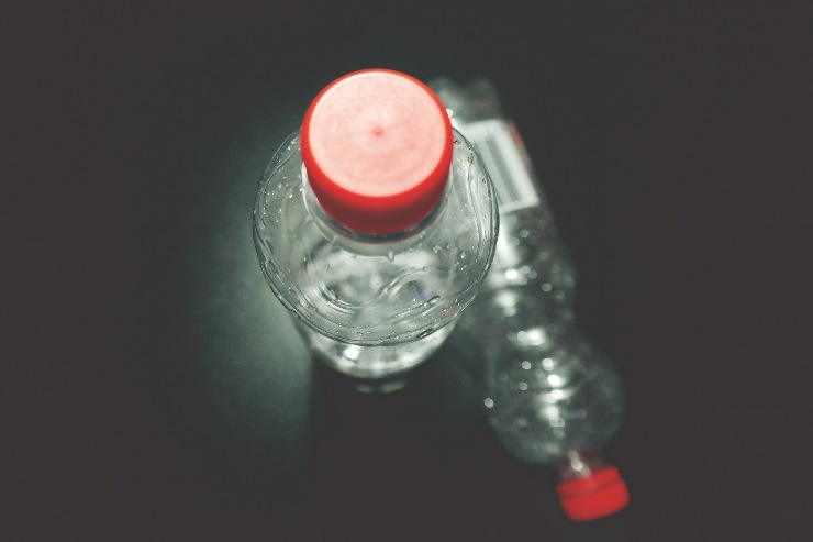 bottiglie plastica danni corpo