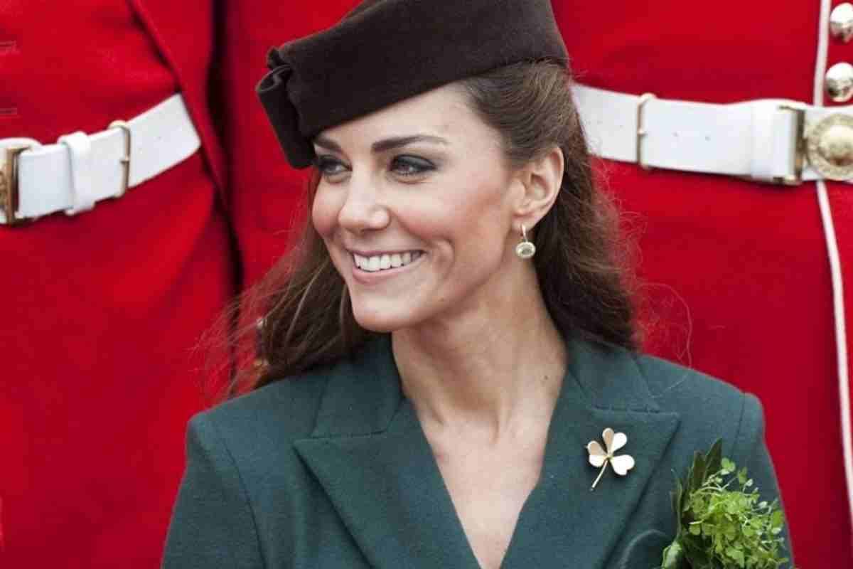 kate middleton cerca segretaria